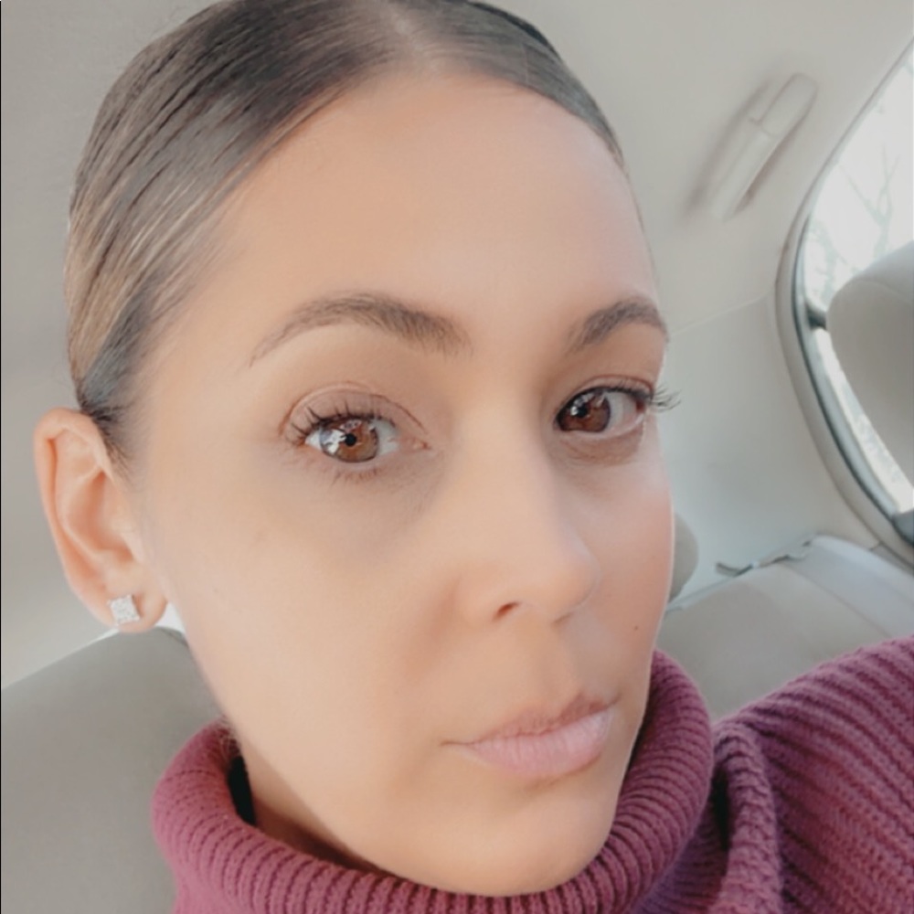 Meet your Posher, Janice